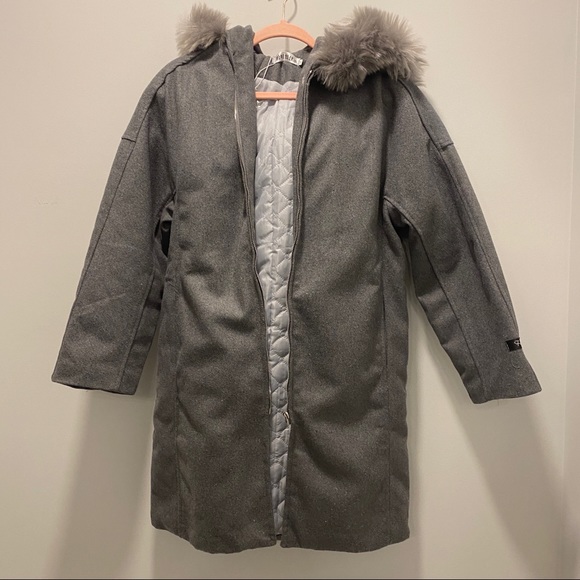 New with tags Grey Faux Fur Jacket/Coat - Picture 1 of 6